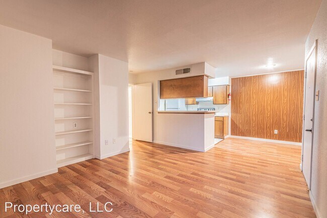 Building Photo - 1 br, 1 bath House - 12905 Woodforest Blvd...