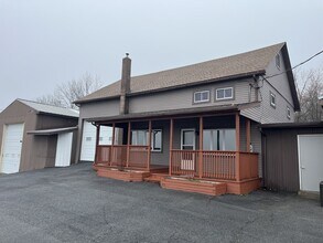 Building Photo - 2802 Mountain Rd