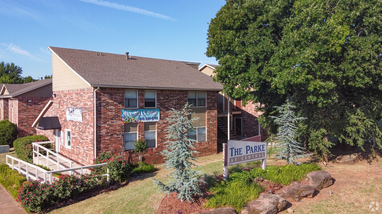 The Parke at Central Apartments 1200 E Ayers St Edmond, OK