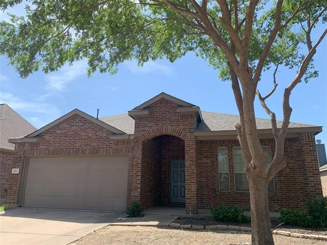 Foto principal - 940 Lake Grove Dr