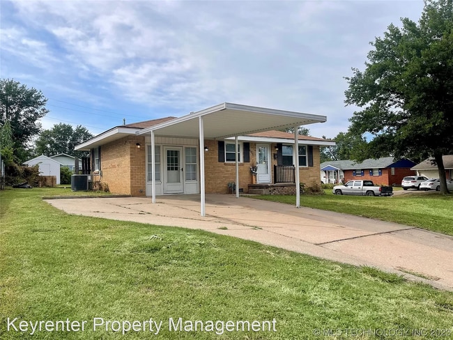 Building Photo - 4 br, 2 bath House - 4768 Cornell Dr