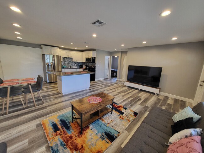 Foto del edificio - Lime Way