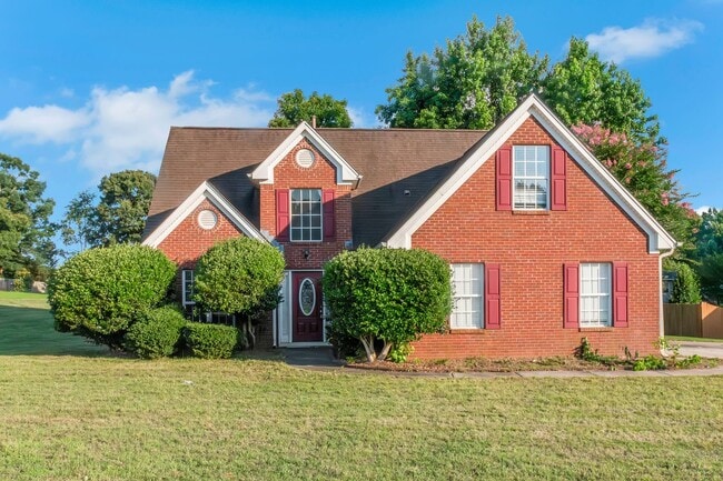 Building Photo - Spacious 4 Bedroom, 2.5 Bath Home on a Large Corner Lot in McDonough! ?