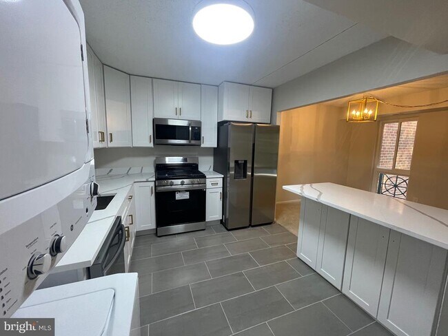 Foto del edificio - 11837 Shire Ct