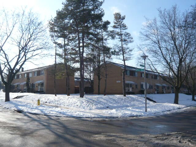 Photo du bâtiment - Kipps Lane Town Homes