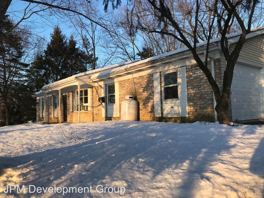 Primary Photo - 3 br, 1.5 bath House - 200 Swarthmore Dr