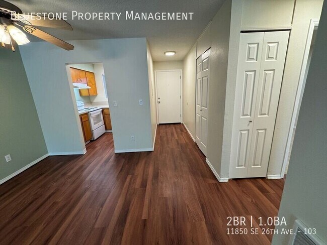 Foto del edificio - 11850 SE 26th Ave