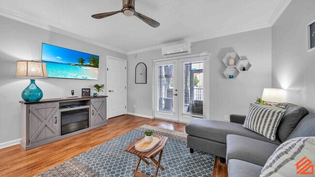 Building Photo - 318 Bream Ave