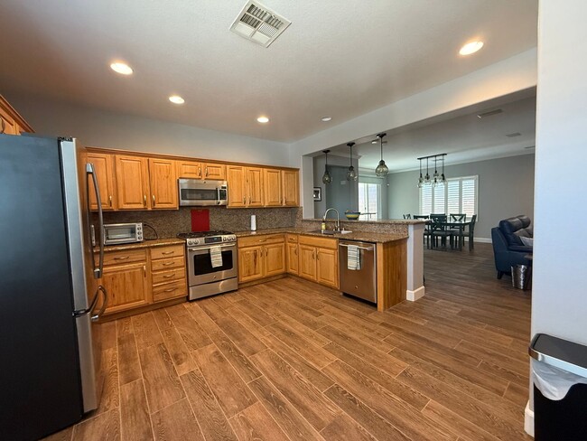 Foto del edificio - Charming Summerlin West Home