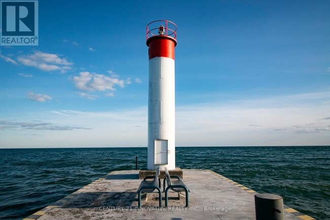 Building Photo - 114 Harbourside Dr