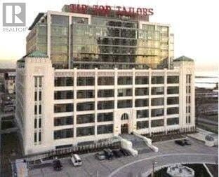 Building Photo - 637 Lake Shore Blvd W