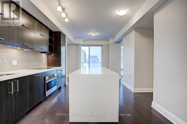 Building Photo - 2803-65-3465 St Mary St