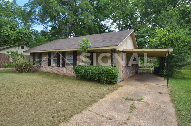 Building Photo - 521 Lovoy St