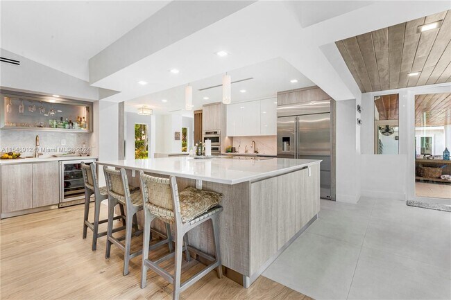 Foto del edificio - 11100 SW 64th Ave