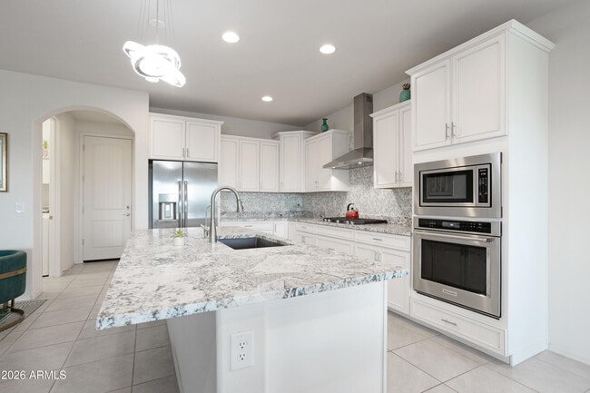 Building Photo - 6363 W Springfield Wy