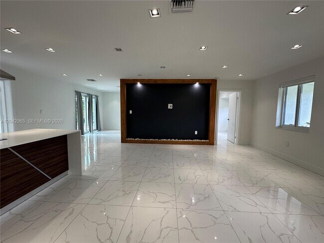 Foto del edificio - 10012 SW 162nd St