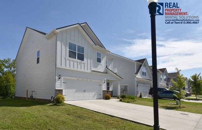 Building Photo - 2232 Robert Gwynne Dr