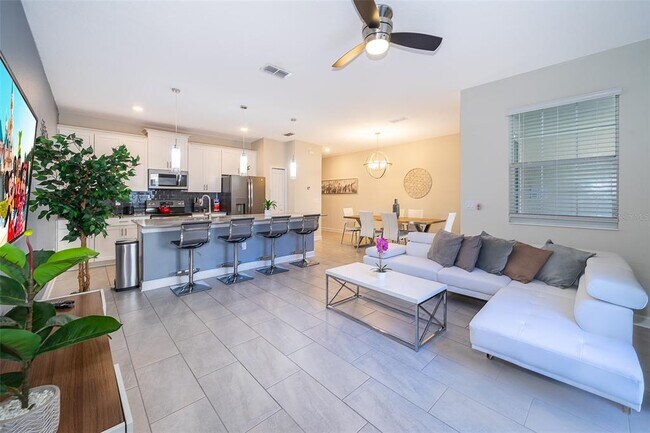 Foto del edificio - 4835 Lullaby Ln