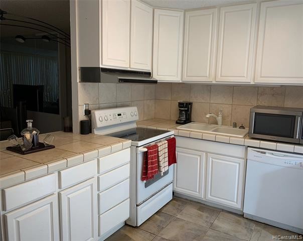 Foto del edificio - 95-227 Waikalani Dr