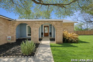 Foto del edificio - 7106 Comanche Ridge Dr