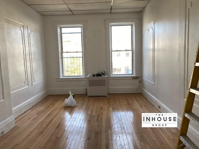 Building Photo - 451 63rd St