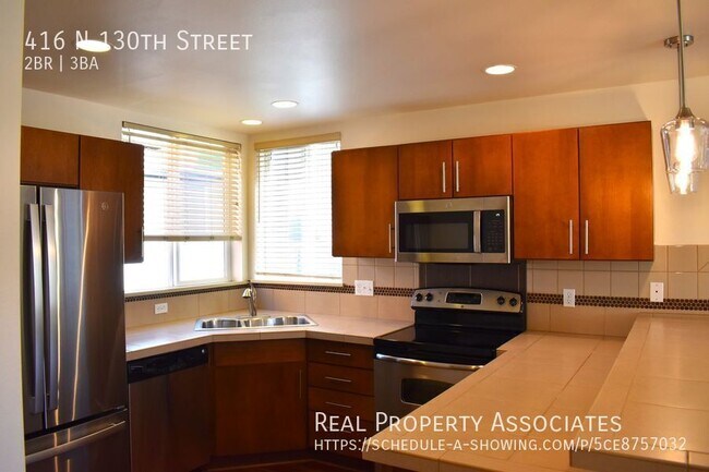 Foto del edificio - 416 N 130th St