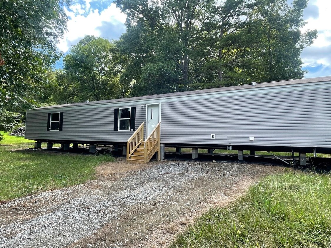 Primary Photo - BRAND NEW 3 BED, 2 BATH MOBILE HOME IN DEN...