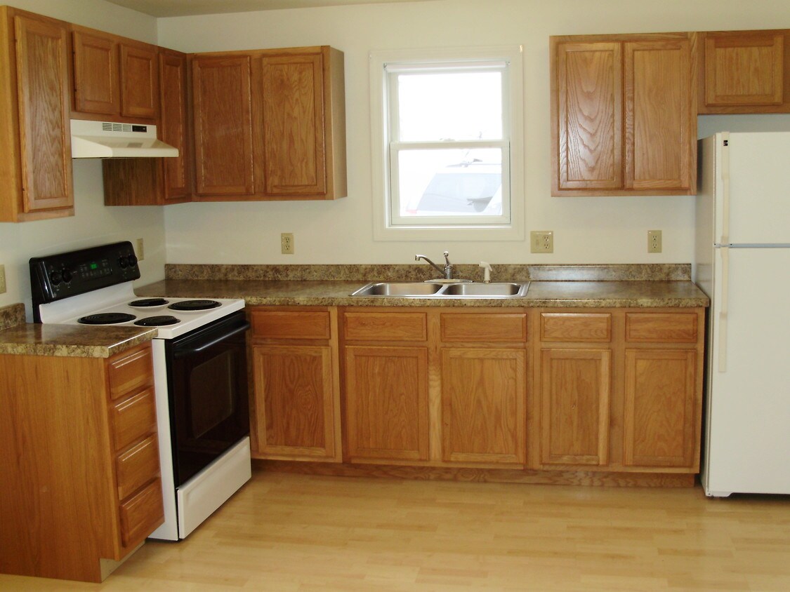 23 Ledge Way, Ellsworth, ME 04605 Apartments in Ellsworth, ME