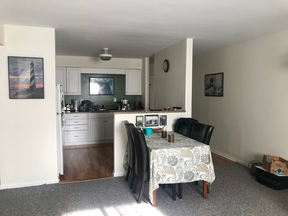 Foto principal - 800 Custer Ave