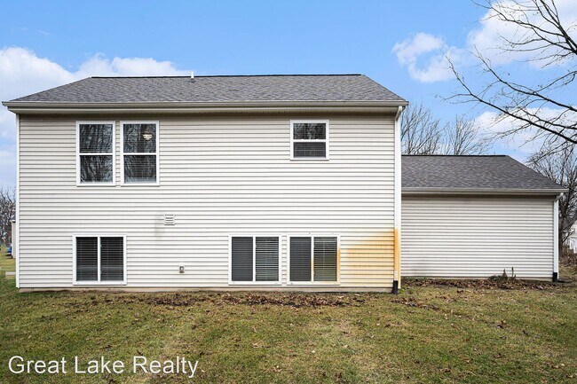 Building Photo - 3 br, 2 bath House - 24821 Wren Avenue