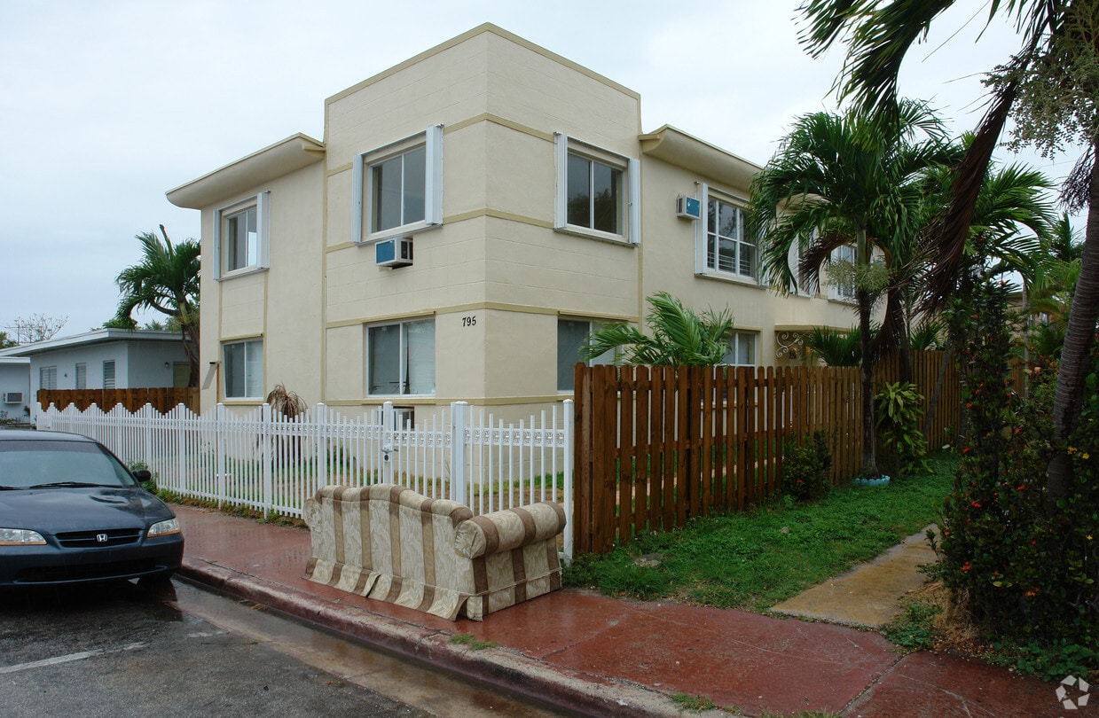 Primary Image of Property - 795 81st St