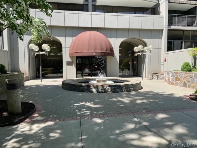 15 Stewart Pl Unit 8C  