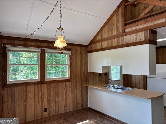 Building Photo - 23 Cherokee Resort Rd