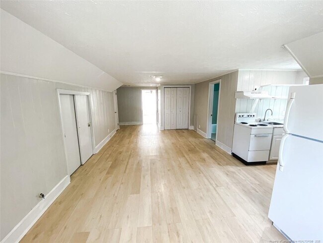 Foto del edificio - 209 W 16th St