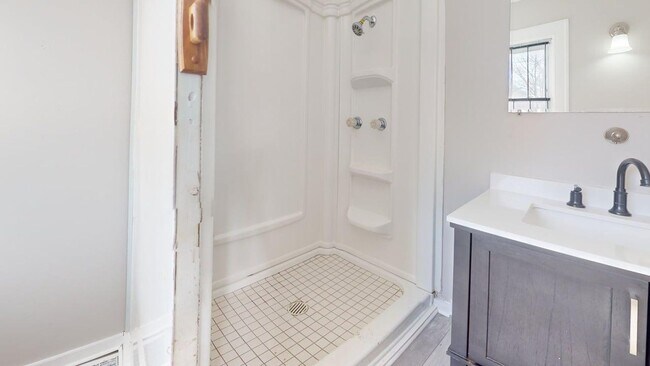 Building Photo - 3272 W 50th St