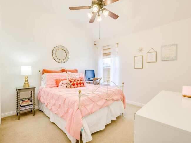 Foto del edificio - 19401 Bridie Path