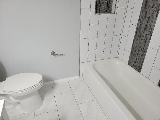 Foto del edificio - 14021 Village Terrace Dr