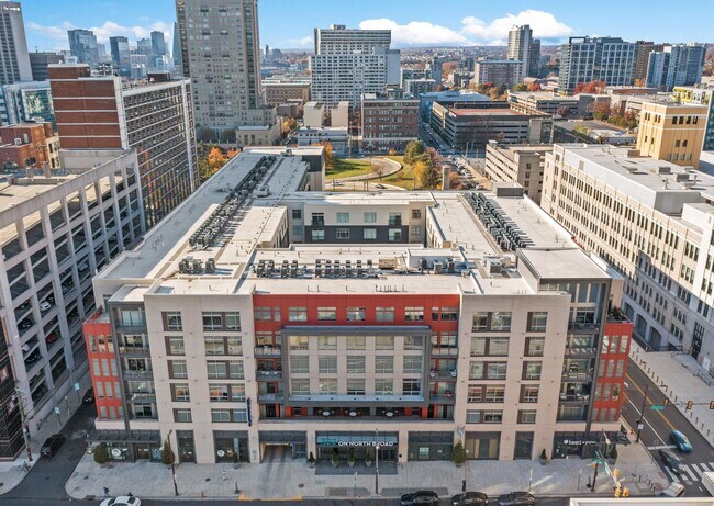 Foto del edificio - 322 on North Broad