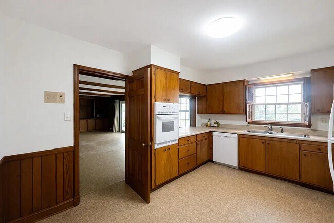 Building Photo - 1212 Bramlett Church Rd