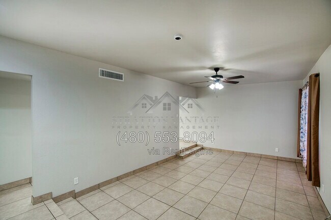 Foto del edificio - 1814 W Frier Dr