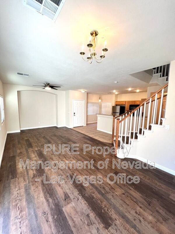 Foto del edificio - 8809 Horizon Wind Ave