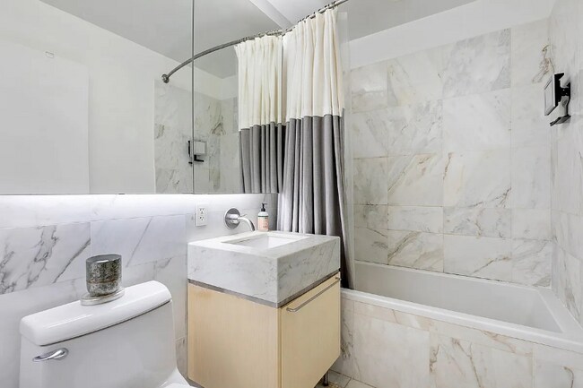 Foto del edificio - 200 Chambers St