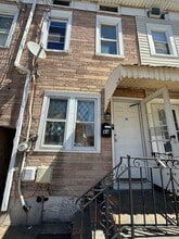 Building Photo - 44 Randall Ave