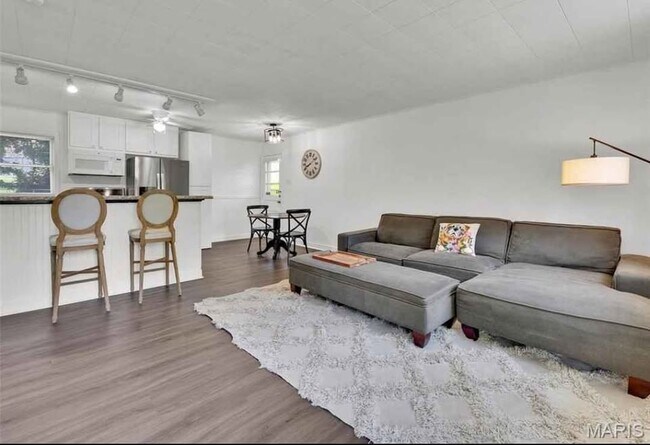 Foto del edificio - 283 Ramsey Ln