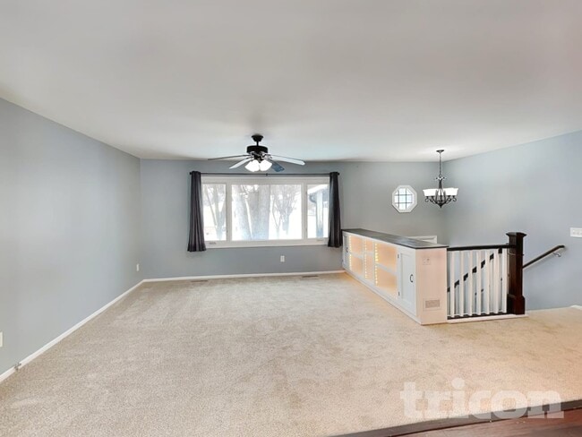 Foto del edificio - 412 Harold Dr