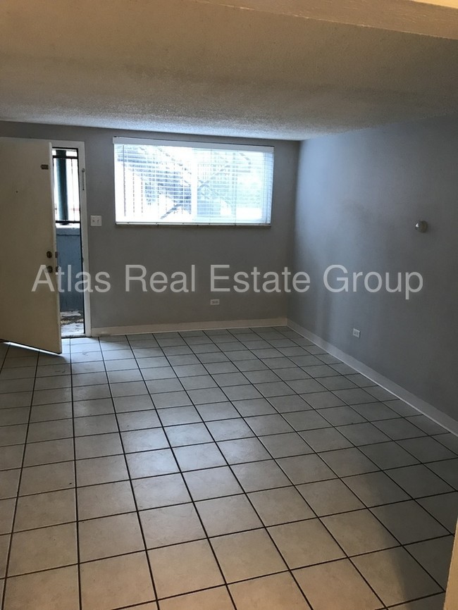 Building Photo - 7169 Grove Way
