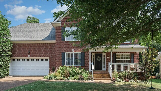 Foto del edificio - 2112 Burgess Ln