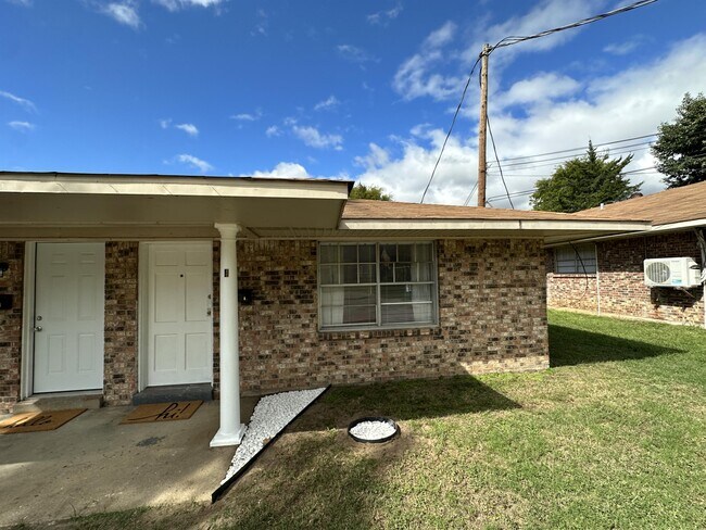 Foto del edificio - 3800 Pine St