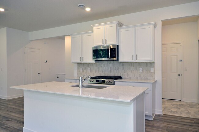 Foto del edificio - 3858 Heath Ave N