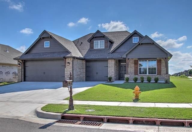 Foto principal - Wonderful home in Providence Hills.